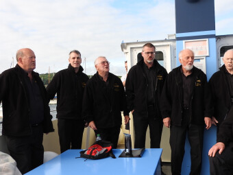 Enterprise Boats and Oll and Gwella combine in popular RNLI Fundraiser