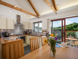 Where to Stay of the Day :: The Valley