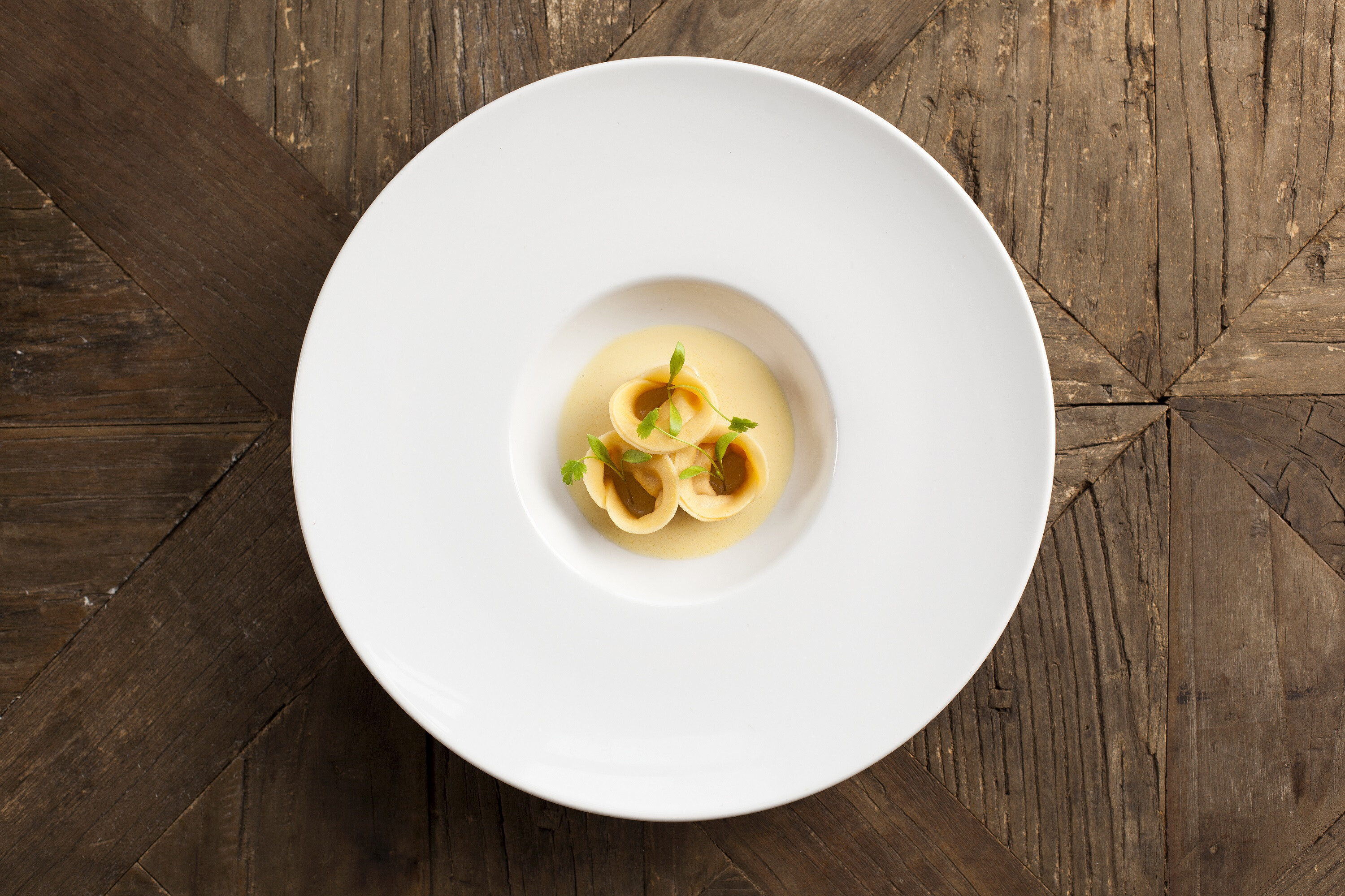 Guest Recipe Cornish Crab with Lemongrass, Ginger & Coriander Cream Sauce