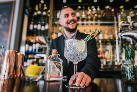 The Water’s Edge Gin Club with Tarquin’s Gin