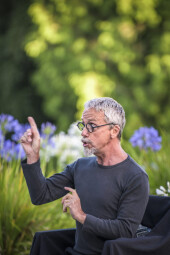 Bard Heads by Finding the Will