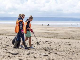 Love your Beach Clean at Maenporth Beach