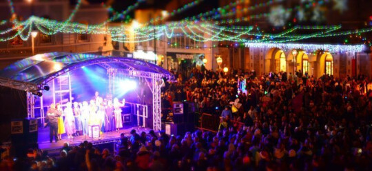 Falmouth Christmas Lights Switch On