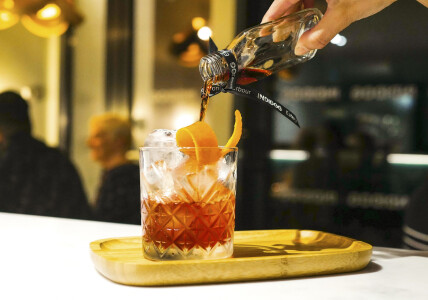 Cocktails at Indidog