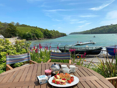 Book next years holiday with Toad Hall Cottages