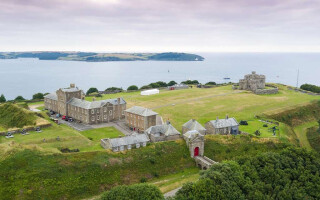 Stay at Pendennis Castle