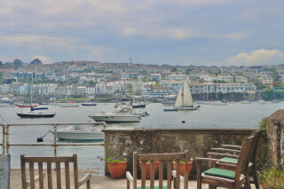 Christmas & New Year with Creekside Cottages