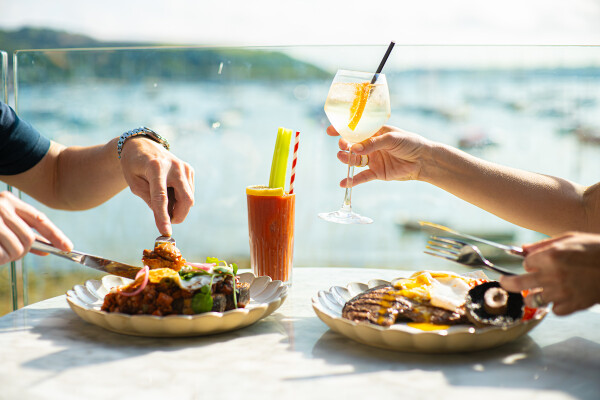 Summer Dining with Indidog Eatery