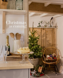 Book Your Christmas Holiday with Toad Hall Cottages