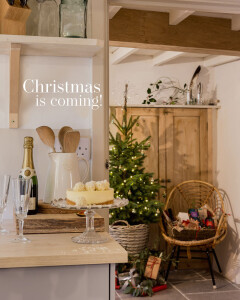 Book Your Christmas Holiday with Toad Hall Cottages