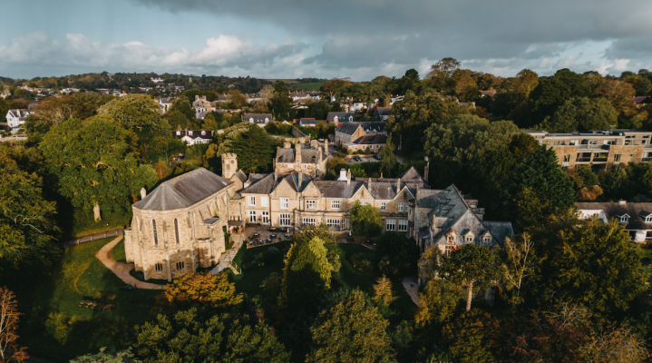 Four for Three Summer Stay with The Alverton