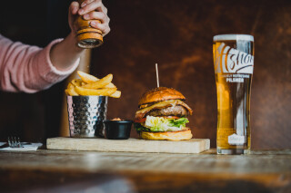 Weekly Dining Specials & Sunday Roasts at The Working Boat