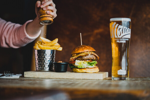 Weekly Dining Specials & Sunday Roasts at The Working Boat