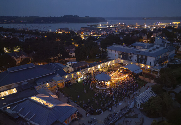 Arrested Development live at Princess Pavilion