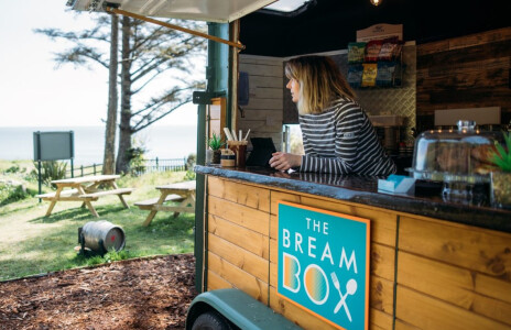 Hotel Meudon -The Bream Box Returns!