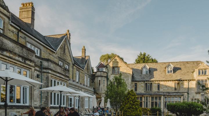 Ollie’s Spring Lamb Banquet with The Alverton Hotel