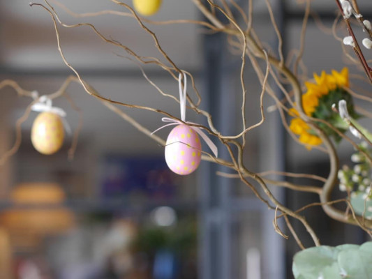 Easter Sunday Lunch with The Idle Rocks