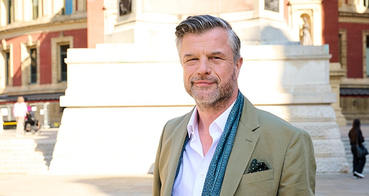 Petroc Trelawny at Hotel Tresanton