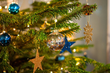 Twixmas Break