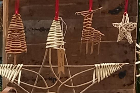 Festive Willow Decoration Workshop with Trebah Garden