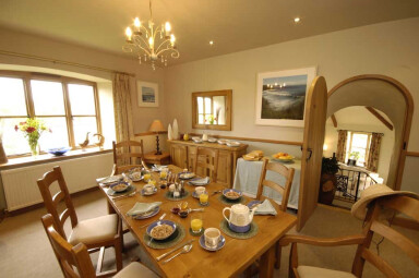 One Night Free at Roundhouse Barns B & B