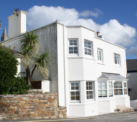 Tall Ships Accommodation: Portscatho Holidays