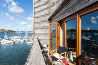 Tall Ships Accommodation: Falmouth Holiday Homes