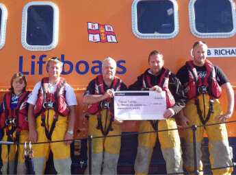 Maritime Museum Visitors Help Raise Funds for the Rescue Services