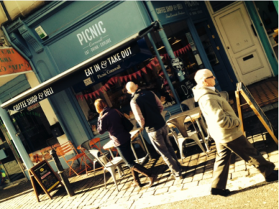 Picnic Cornwall get Falmouth Breakfasting