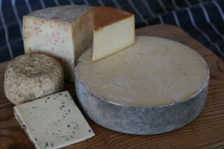 Say Cheese! Philleigh Way Cookery School Teams up with Colliers Cornish Cheese to Launch NEW Cheese making Course