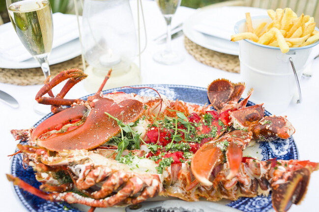 The Rosevine 
Restaurant